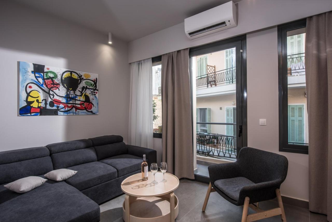 Jacuzzi Suite Piazza Dei Leoni Heraklion  Exterior photo